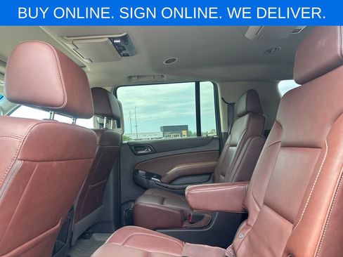 Used 2020 Chevrolet Suburban Premier AWD/4WD image 11