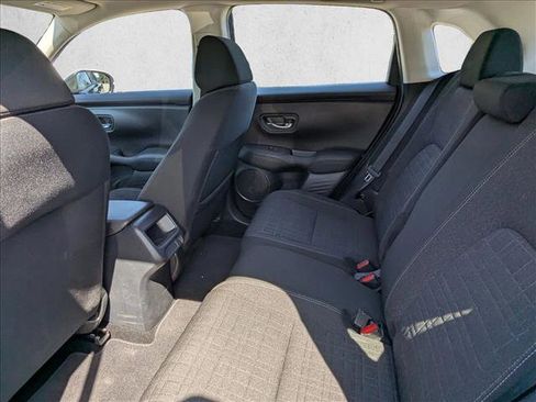 Used 2023 Honda HR-V LX image 17