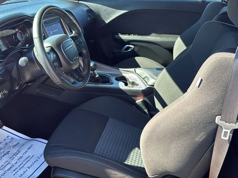 Used 2023 Dodge Challenger R/T w/ Blacktop Package image 24