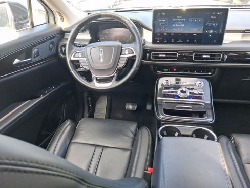 Certified 2023 Lincoln Nautilus Reserve w/ Equipment Group 201A AWD/4WD image 8