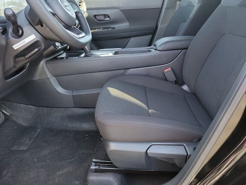 New 2026 Nissan Kicks S image 11