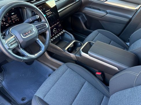 Used 2026 GMC Terrain Elevation image 11