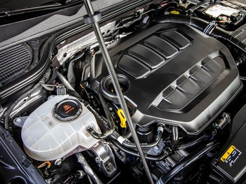 Used 2023 Volkswagen GTI SE w/ SE Leather Package image 24