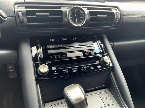 Used 2024 Lexus IS 300 w/ Comfort Package RWD image 15