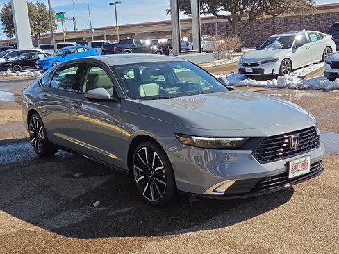 New 2025 Honda Accord Touring image 5