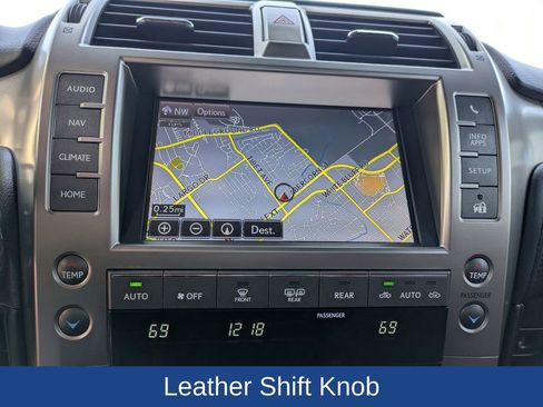 Used 2020 Lexus GX 460 Premium AWD/4WD image 24