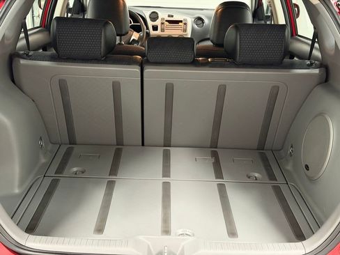 Used 2009 Pontiac Vibe GT image 14