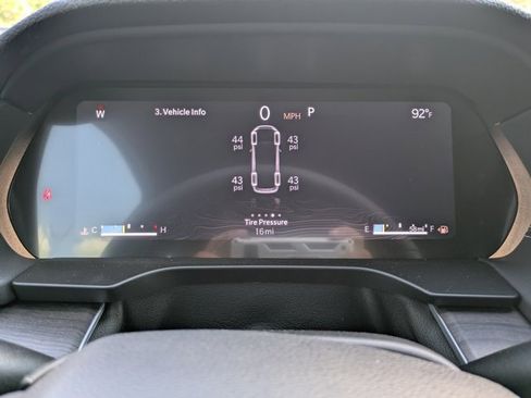 New 2025 Jeep Grand Cherokee L Limited w/ Black Appearance Package image 22