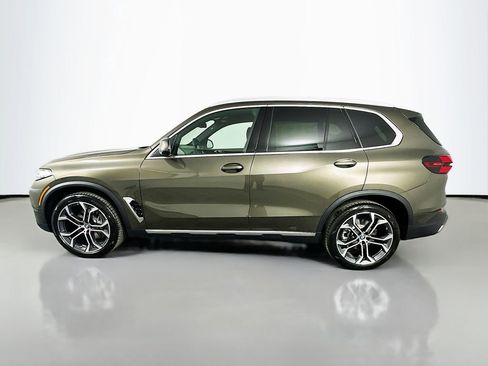 New 2026 BMW X5 xDrive40i image 8