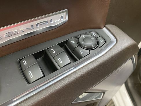 Used 2023 GMC Sierra 1500 Denali w/ Denali Reserve Package image 28