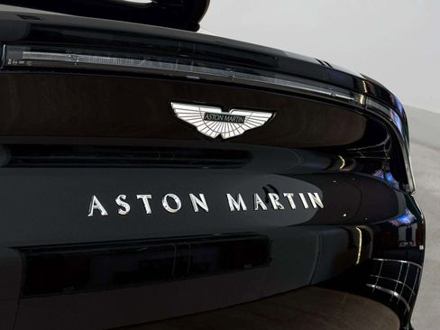 Used 2024 Aston Martin DBX image 48
