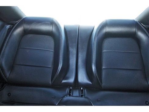 Used 2020 Ford Mustang GT Premium image 12