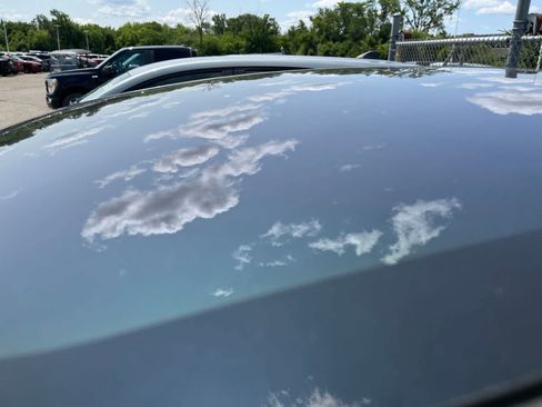 Used 2026 Tesla Model Y 2WD image 23