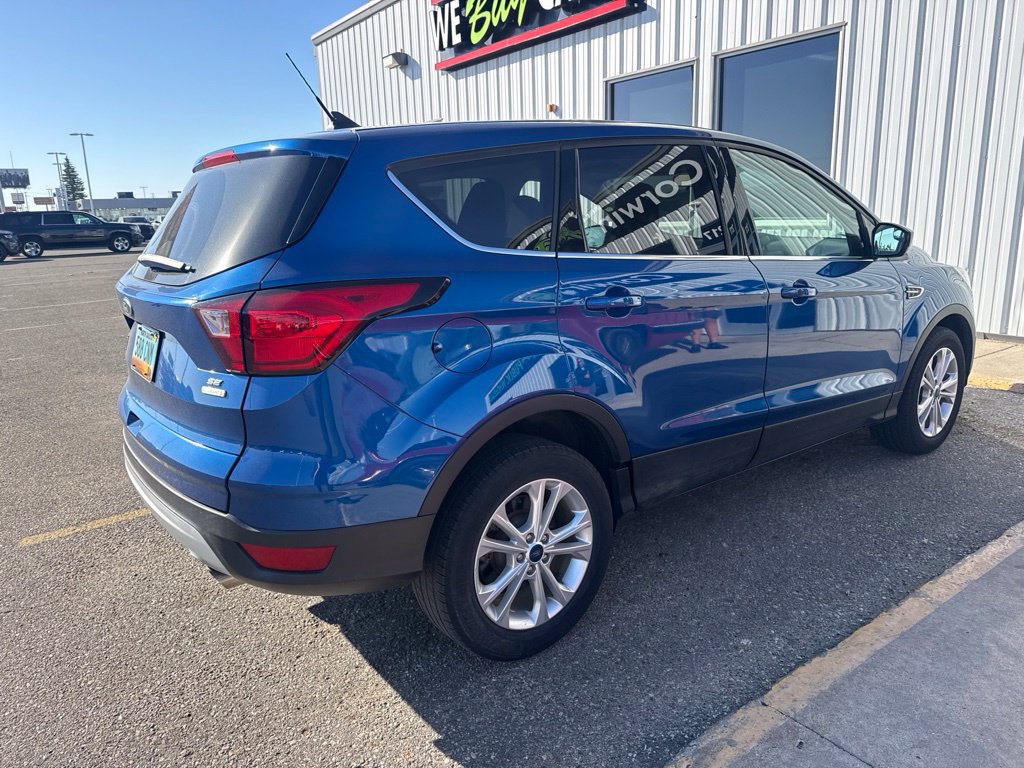 Used 2019 Ford Escape SE FWD image 6