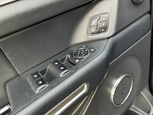 Used 2024 Ford Expedition XLT AWD/4WD image 13
