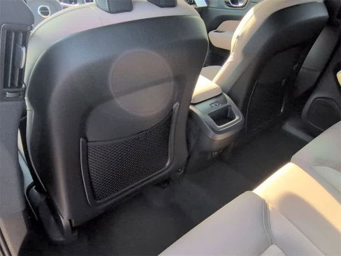 New 2026 Volvo XC60 B5 Plus w/ Protection Package Premier image 18