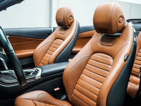 Used 2017 Mercedes-Benz C 300 4MATIC Cabriolet image 39