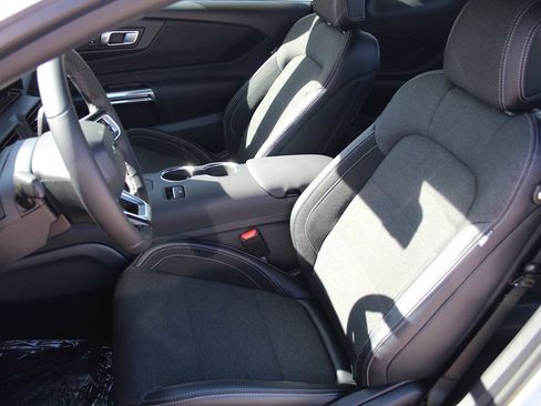 New 2025 Ford Mustang Coupe image 17