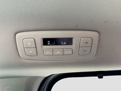 Certified 2024 Kia Carnival SX Prestige FWD image 31