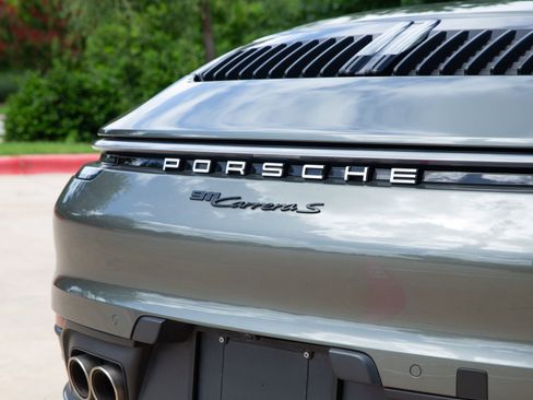 Used 2021 Porsche 911 Carrera S w/ Premium Package RWD image 4