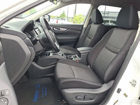 Used 2020 Nissan Rogue SV AWD/4WD image 14