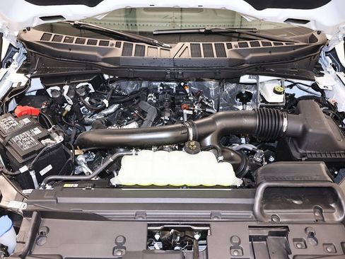 New 2026 Ford F150 Lariat w/ Equipment Group 501A Mid image 39