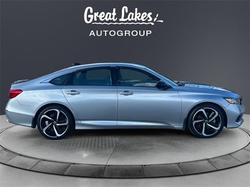 Used 2022 Honda Accord Sport image 6