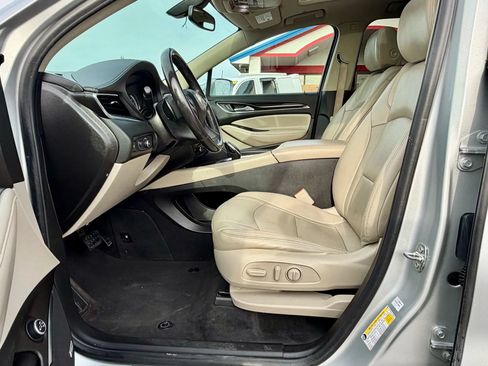 Used 2020 Buick Enclave Essence w/ Sport Touring Edition AWD/4WD image 9