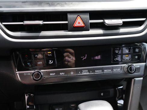 Certified 2024 Kia Seltos SX AWD/4WD image 27