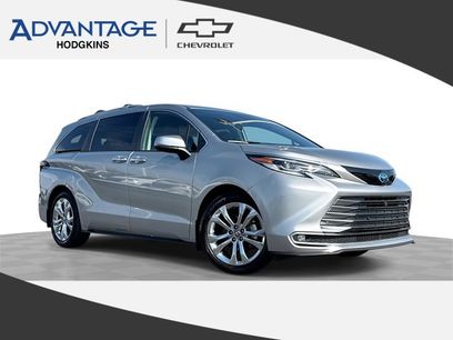 Used 2023 Toyota Sienna Platinum