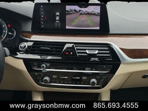Used 2019 BMW 530i xDrive AWD/4WD image 19
