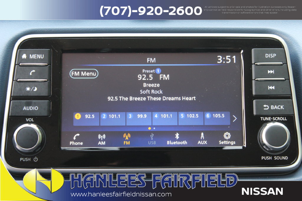 Used 2025 Nissan Versa SV w/ Trunk Package FWD image 22