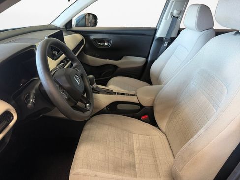 Used 2024 Honda HR-V LX image 11