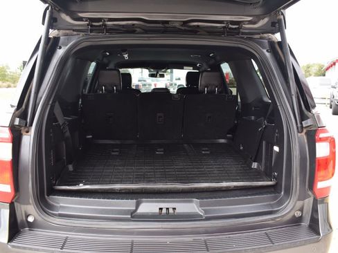 Used 2018 Ford Expedition XLT w/ Equipment Group 202A image 13