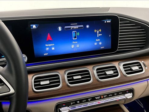 Used 2026 Mercedes-Benz GLE 450 4MATIC image 5