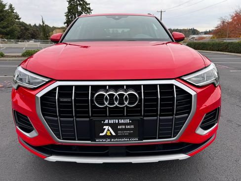 Used 2020 Audi Q3 2.0T Premium Plus w/ Premium Plus Package image 3