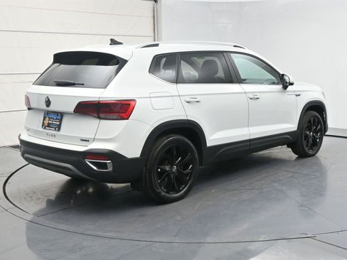 Used 2022 Volkswagen Taos SE AWD/4WD image 26