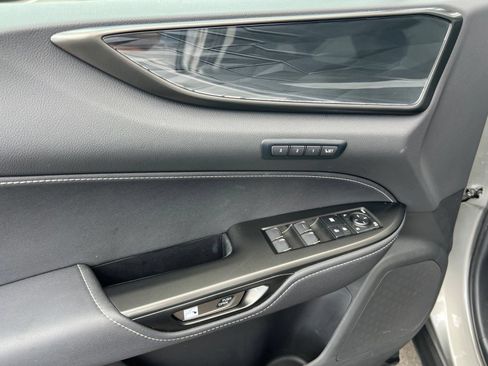 Used 2024 Lexus NX 250 FWD w/ Towing Package (2000 Lbs) image 27