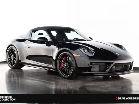 Used 2024 Porsche 911 Targa 4 GTS image 2