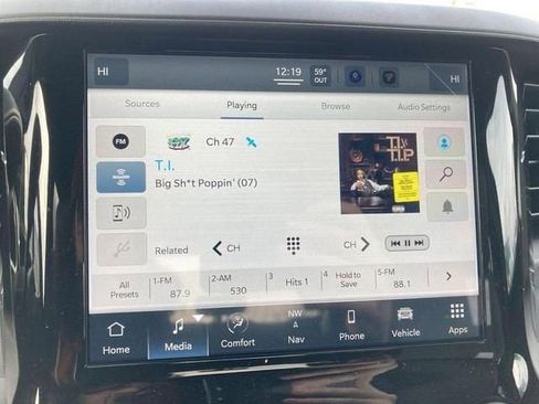 Used 2022 RAM 3500 Tradesman w/ Chrome Appearance Group image 12