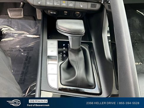 Used 2023 Hyundai Elantra Limited w/ Cargo Package FWD image 24