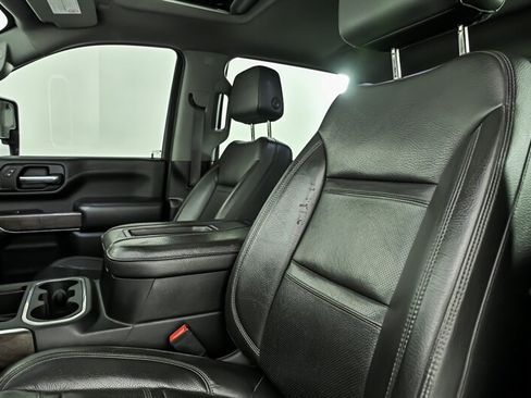 Used 2022 GMC Sierra 2500 Denali AWD/4WD image 18