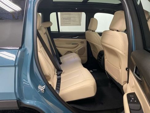 New 2026 Jeep Grand Cherokee Limited image 27