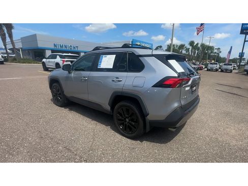 Used 2022 Toyota RAV4 Limited AWD/4WD image 4