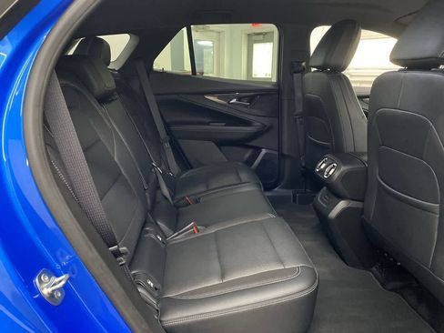 Used 2024 Chevrolet Blazer EV LT AWD/4WD image 17