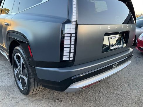 Used 2026 Hyundai Ioniq 9 Limited image 98