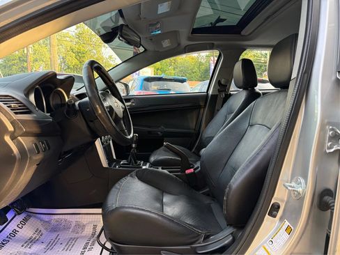 Used 2016 Mitsubishi Lancer GT FWD image 9