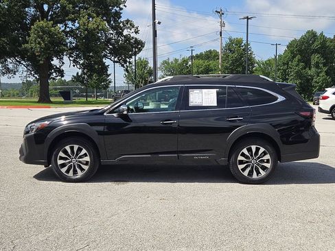 Certified 2025 Subaru Outback Touring XT AWD/4WD image 4
