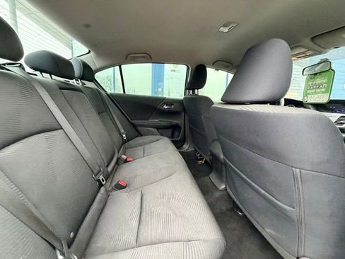 Used 2017 Honda Accord LX image 15