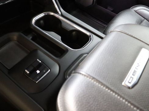 Used 2024 GMC Sierra 2500 Denali w/ Denali Reserve Package image 67